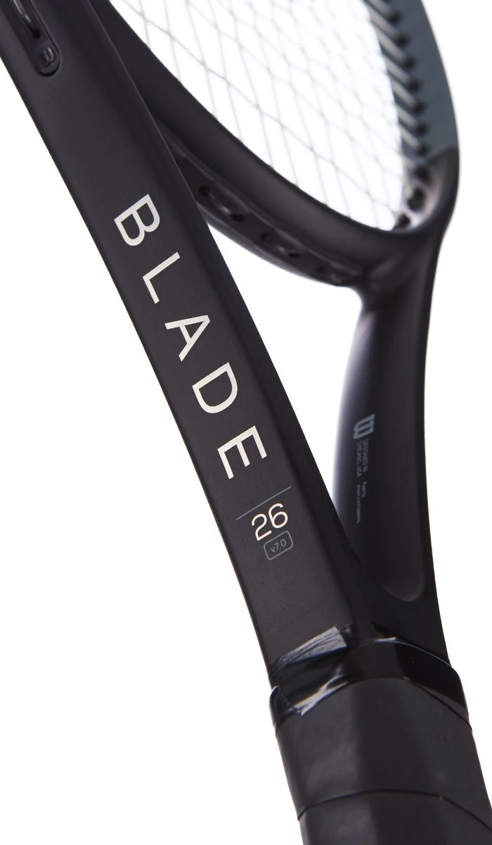 Masters Racket Wilson Blade V7.0 26" Junior Racket - Image 4